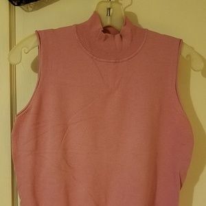 Faded Glory sleeveless mock turtleneck